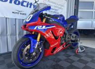 YAMAHA YZF 1000 R1
